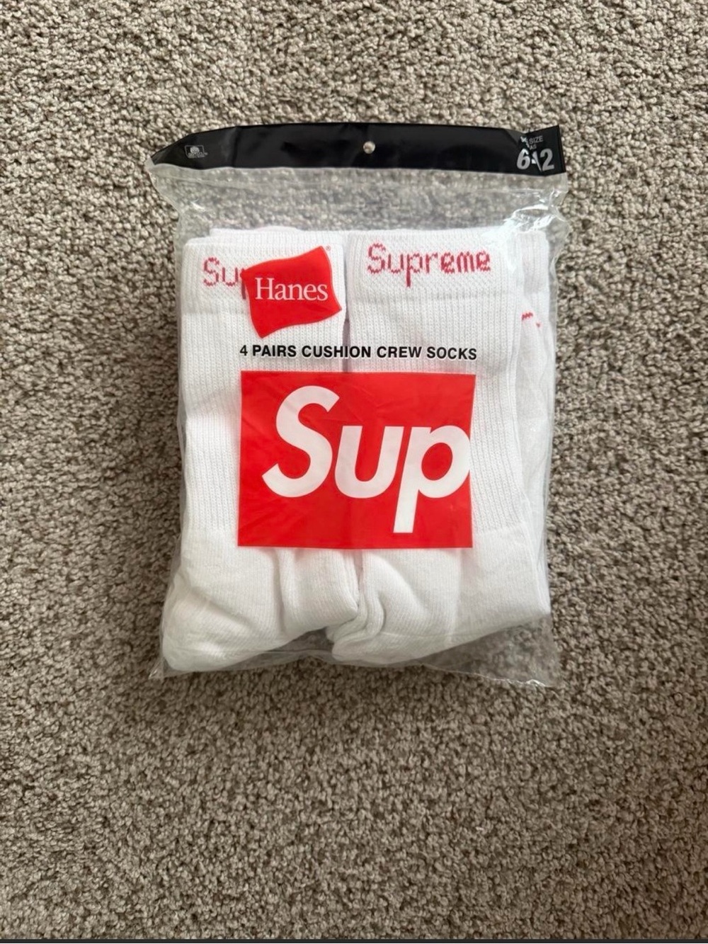 Supreme x Hanes Socks 4 pairs (FULL PACK)